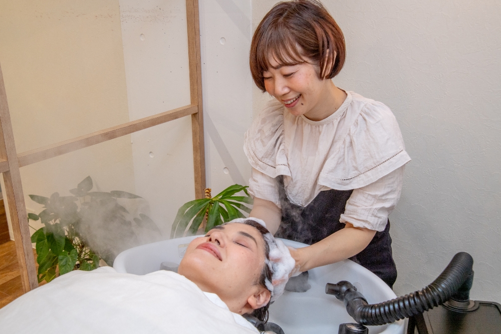 アロマ使用のゆっくり・じっくり頭皮トリートメント